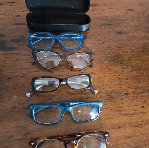 5 pairs of glasses! Hardly worn. Prescription approximately. -1.50 - Picture 4 of 4